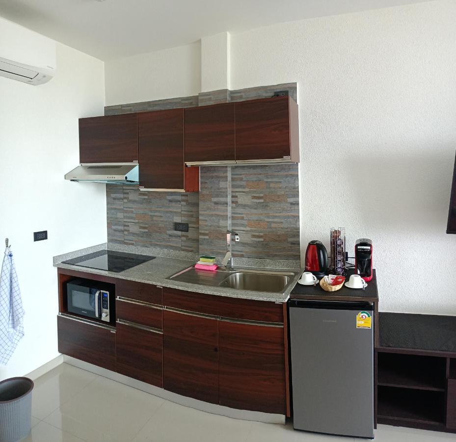 Ganze Villa Beachfront-Pool-Villa-Apartment チャン島 エクステリア 写真